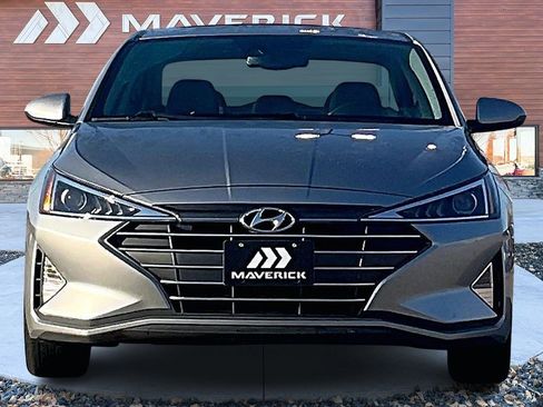 Used 2020 Hyundai Elantra Value Edition w/ Cargo Package (C1) image 2