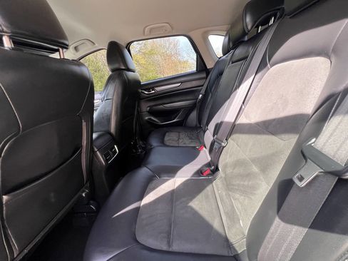 Used 2020 MAZDA CX-5 Touring image 10