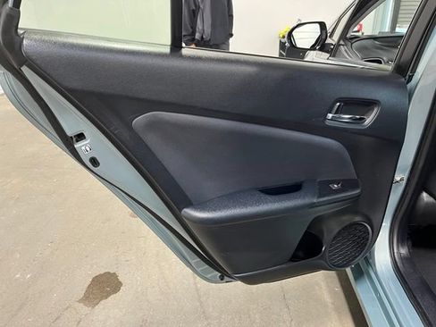 Used 2017 Toyota Prius Four w/ Advanced Technology Package FWD image 19