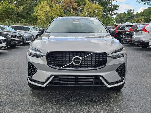 Certified 2024 Volvo XC60 T8 Core w/ Protection Package Premier image 2