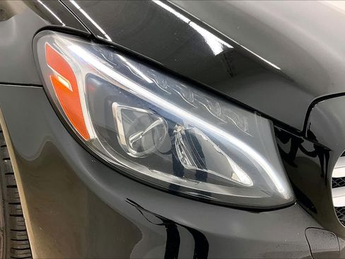 Used 2017 Mercedes-Benz C 300 Sedan image 28