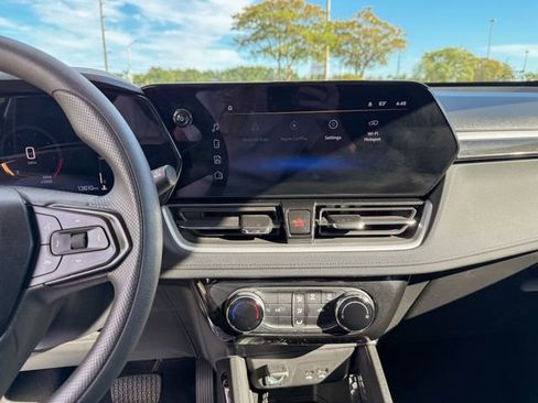 Used 2026 Chevrolet TrailBlazer LT FWD image 21