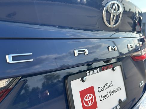 Used 2025 Toyota Camry LE FWD image 8
