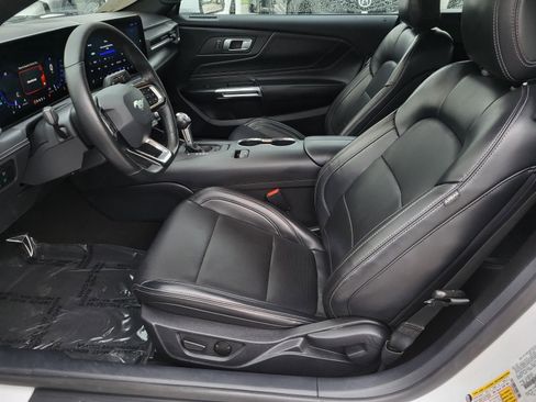 Used 2024 Ford Mustang Premium RWD image 15