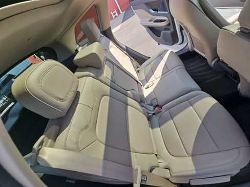 Used 2022 Lincoln Corsair AWD w/ Premium Package image 30