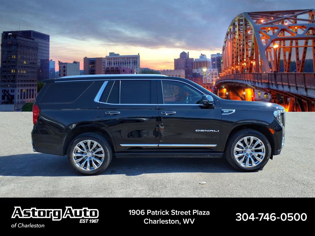 Used 2023 GMC Yukon Denali AWD/4WD image 2