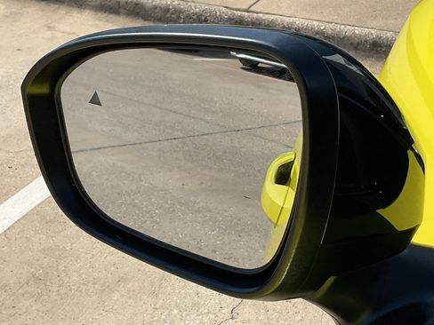 New 2026 Nissan Kicks SR image 10