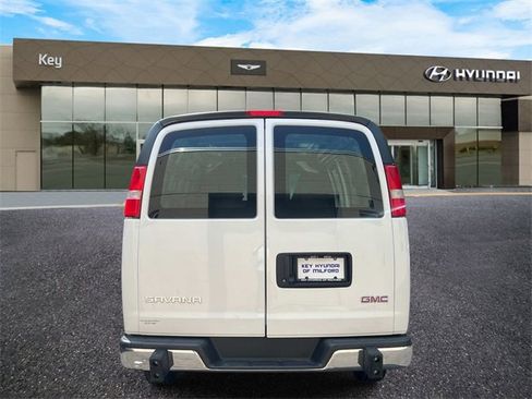 Used 2023 GMC Savana 2500 w/ Driver Convenience Package image 7