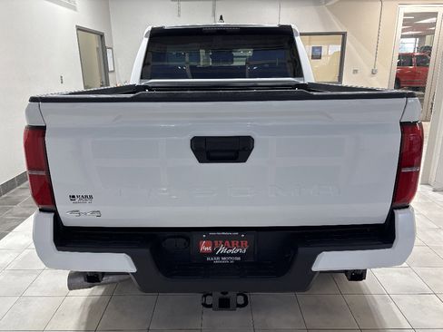 New 2026 Toyota Tacoma SR5 image 3