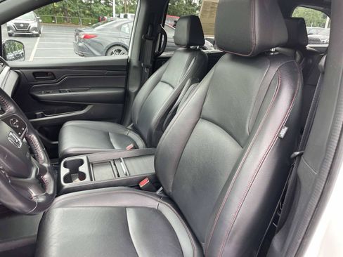 Used 2023 Honda Odyssey Sport image 19