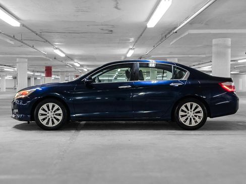 Used 2015 Honda Accord EX-L image 11