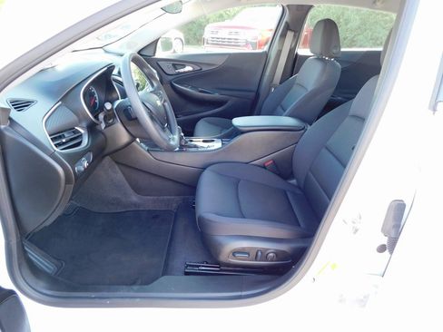 Used 2024 Chevrolet Malibu LS w/ Driver Confidence Package image 12