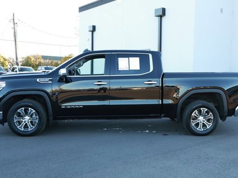 Used 2025 GMC Sierra 1500 SLT image 11