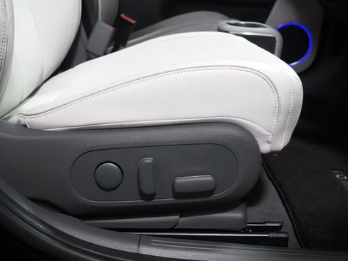 Used 2024 Hyundai Ioniq 5 Limited image 65