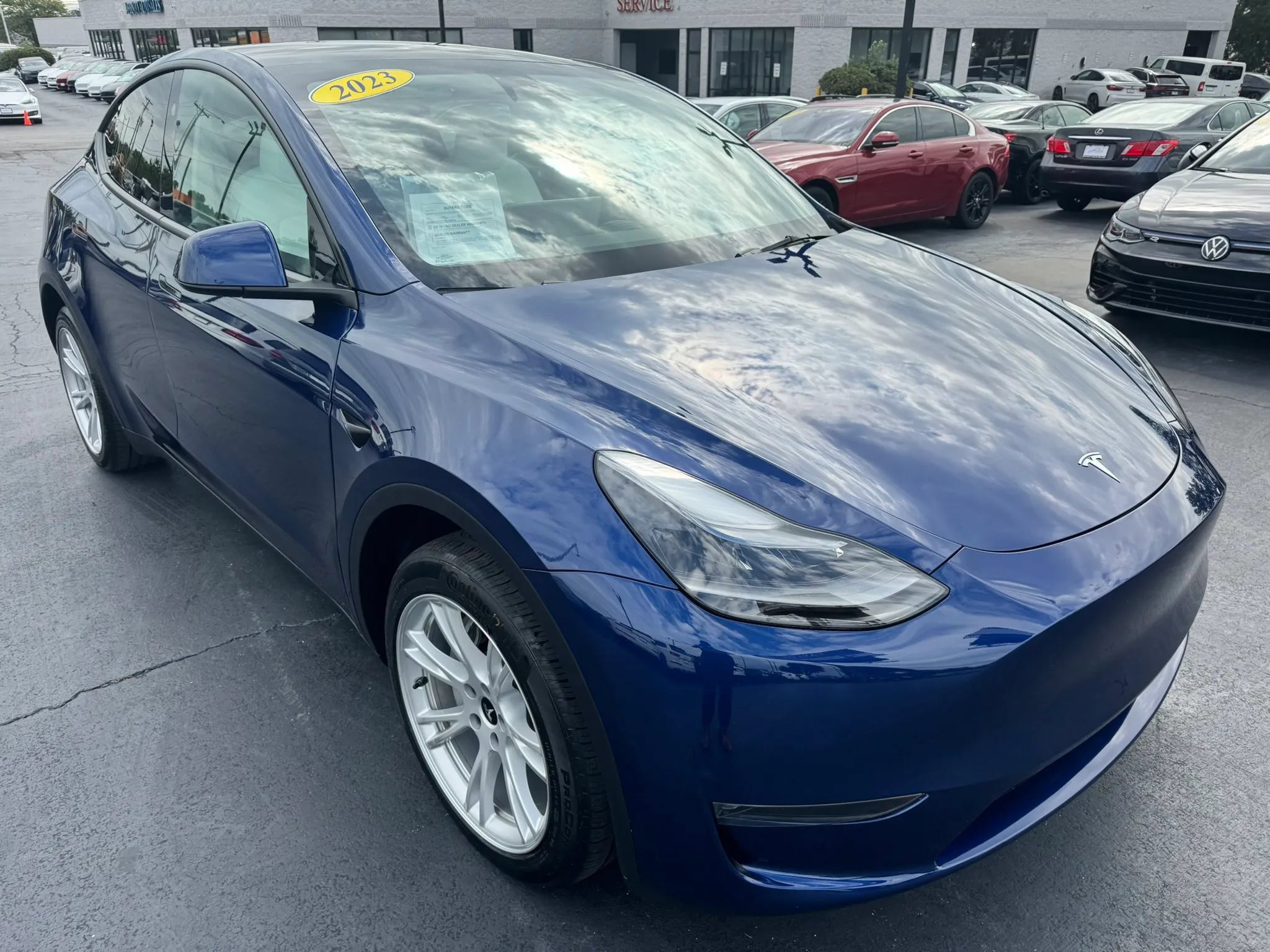 Used 2023 Tesla Model Y Long Range AWD/4WD image 7