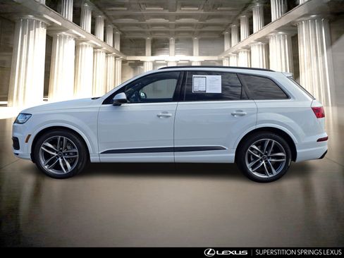 Used 2018 Audi Q7 3.0T Prestige w/ Prestige Package image 7