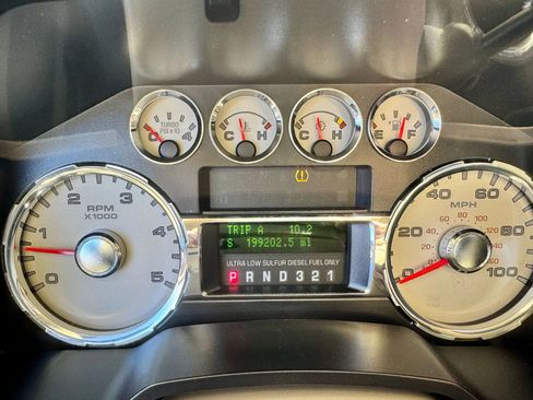 Used 2008 Ford F350 Lariat image 10