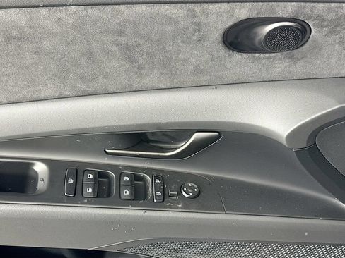New 2026 Hyundai Elantra N FWD image 19