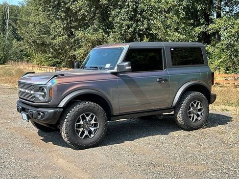 Used 2025 Ford Bronco Badlands AWD/4WD image 5