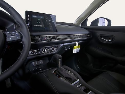 Certified 2026 Honda HR-V EX-L image 26