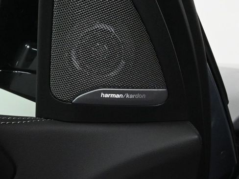 Used 2026 BMW X5 xDrive40i w/ M Sport Package image 30