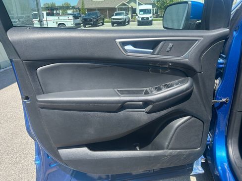 Used 2024 Ford Edge SEL w/ Convenience Package AWD/4WD image 9