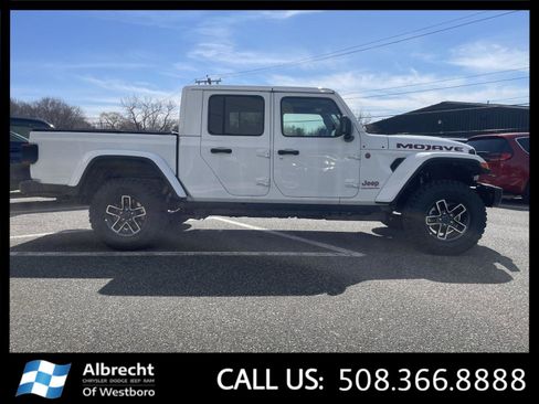 New 2026 Jeep Gladiator Mojave image 6