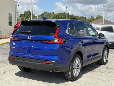 Used 2024 Honda CR-V EX image 5