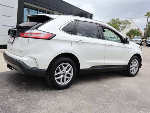Used 2021 Ford Edge SEL w/ Convenience Package AWD/4WD image 9