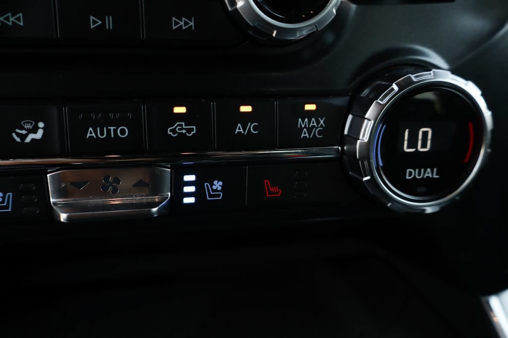 Used 2021 Ford F150 Platinum w/ Equipment Group 701A High AWD/4WD image 43