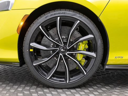 New 2027 McLaren GTS RWD image 9