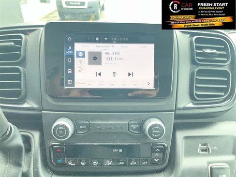 Used 2025 RAM ProMaster 2500 w/ Convenience Group image 13