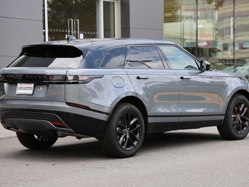 Used 2026 Land Rover Range Rover Velar Dynamic SE AWD/4WD image 4