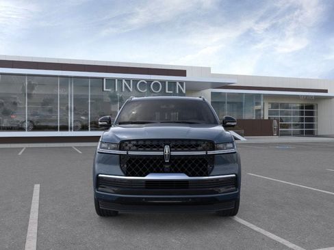 New 2026 Lincoln Navigator L Reserve w/ Jet Appearance Package image 6