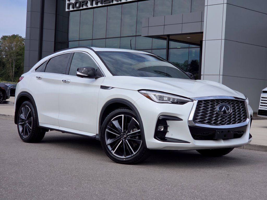 Used 2023 INFINITI QX55 Essential AWD/4WD image 2