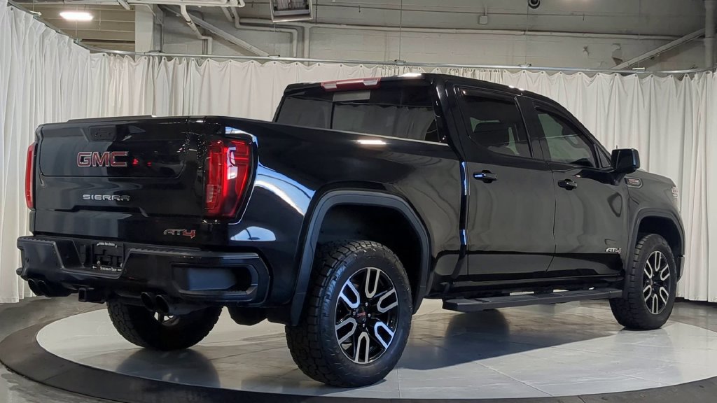 Used 2020 GMC Sierra 1500 AT4 w/ AT4 Premium Package AWD/4WD image 10