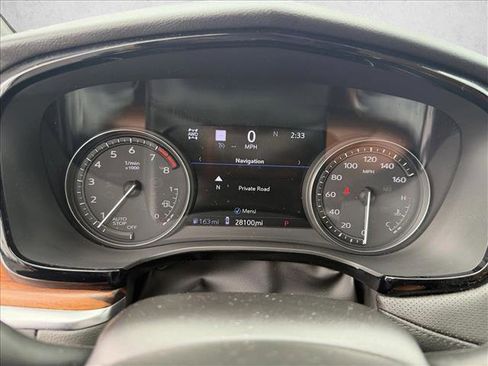 Used 2024 Cadillac XT5 Premium Luxury w/ Technology Package AWD/4WD image 16