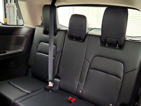 Used 2023 Nissan Pathfinder SL w/ SL Premium Package image 22