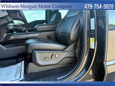 Used 2025 Ford F150 Lariat w/ Equipment Group 501A Mid AWD/4WD image 18
