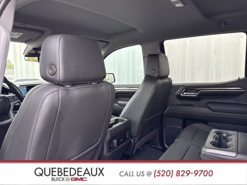 Used 2024 Chevrolet Silverado 1500 LT Trail Boss w/ Convenience Package II image 32