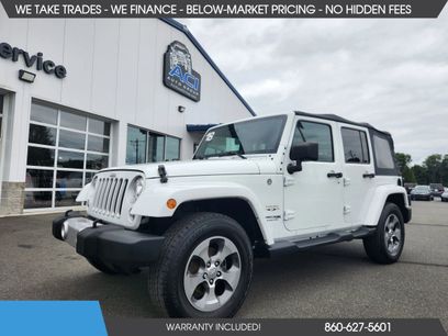Used 2018 Jeep Wrangler Unlimited Sahara w/ Connectivity Group