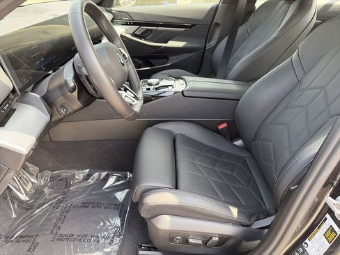 Used 2026 BMW 530i xDrive image 17