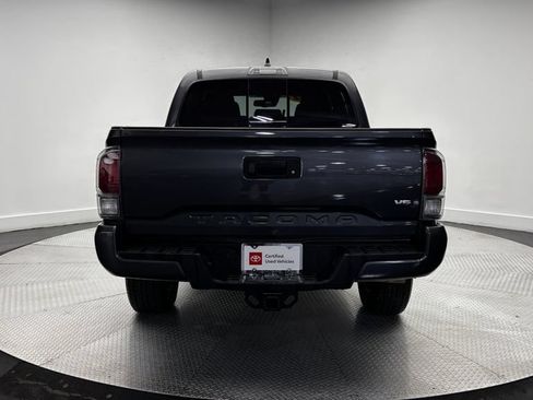 Used 2023 Toyota Tacoma TRD Sport AWD/4WD image 38