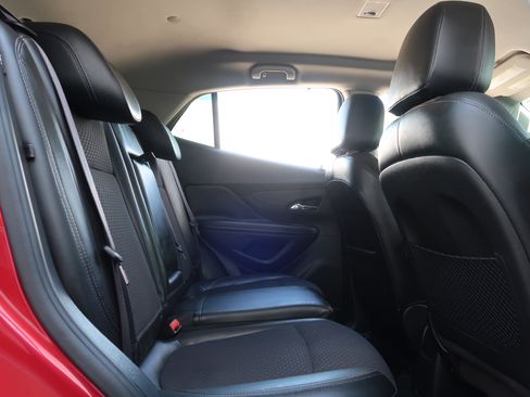 Used 2018 Buick Encore Preferred FWD image 31