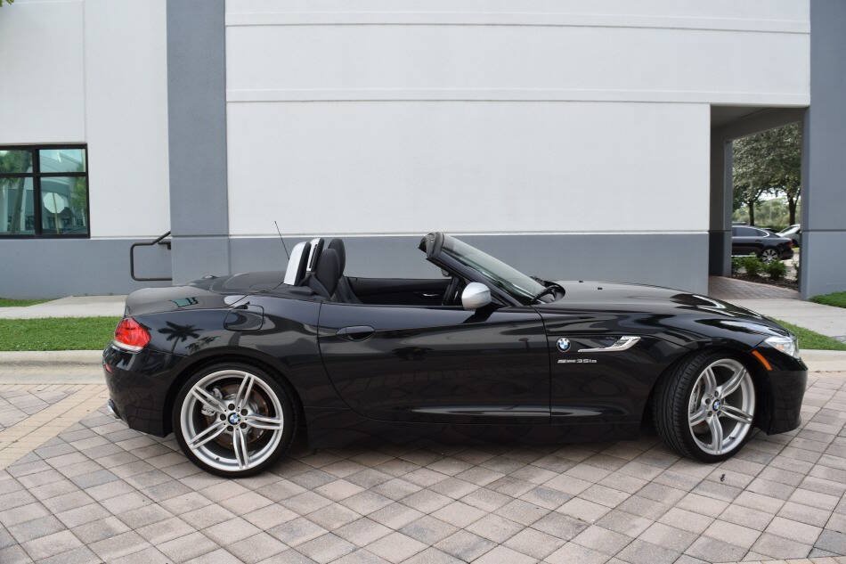 Used 2014 BMW Z4 sDrive35is RWD image 40