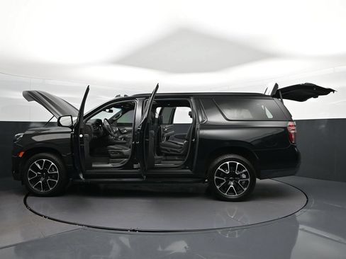 Used 2023 Chevrolet Suburban RST w/ Luxury Package AWD/4WD image 47
