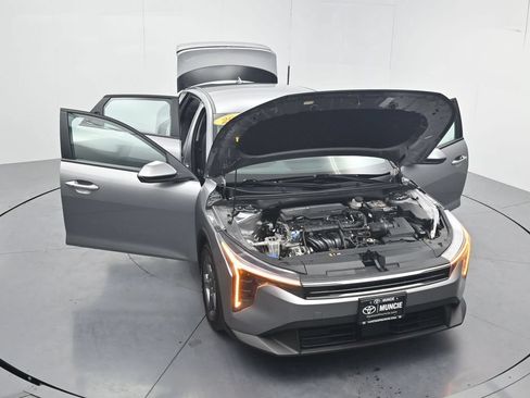 Used 2025 Kia K4 FWD image 55