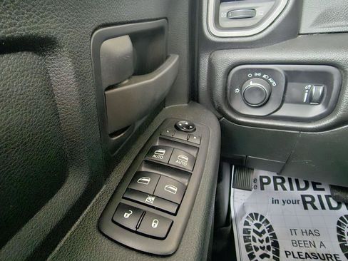 Used 2021 RAM 3500 Tradesman w/ Chrome Appearance Group image 25