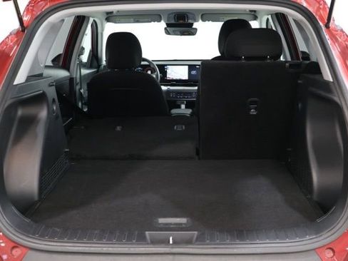 Certified 2025 Hyundai Kona SEL image 31