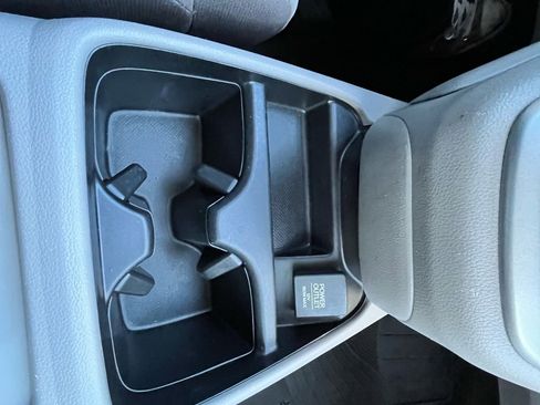 Used 2014 Honda CR-V LX image 34